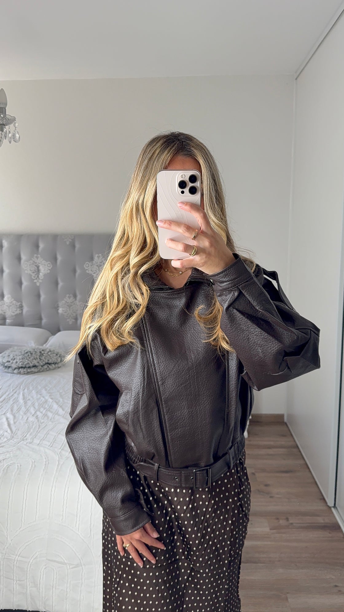 Veste en similicuir marron