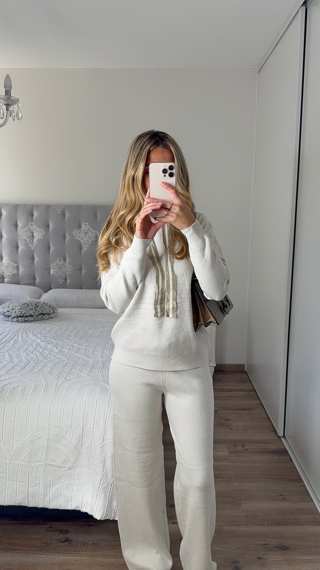 Ensemble survêtement blanc cassé